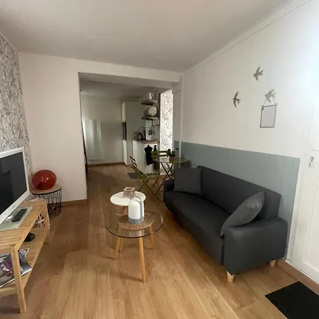 Petit Maison Avec Terrasse Exposee Sud Casa vacanze